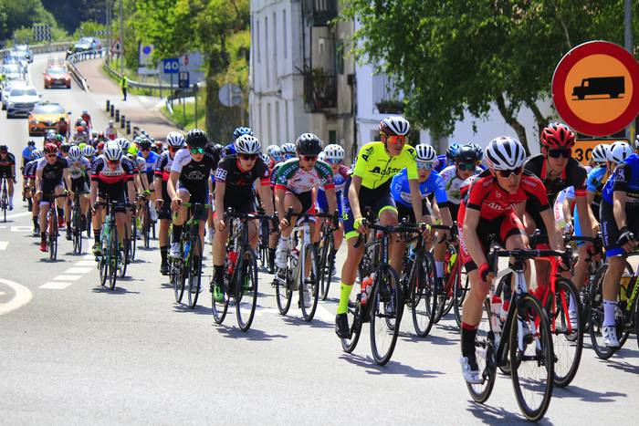 Hugo Aznar Lazkaoko podiumean