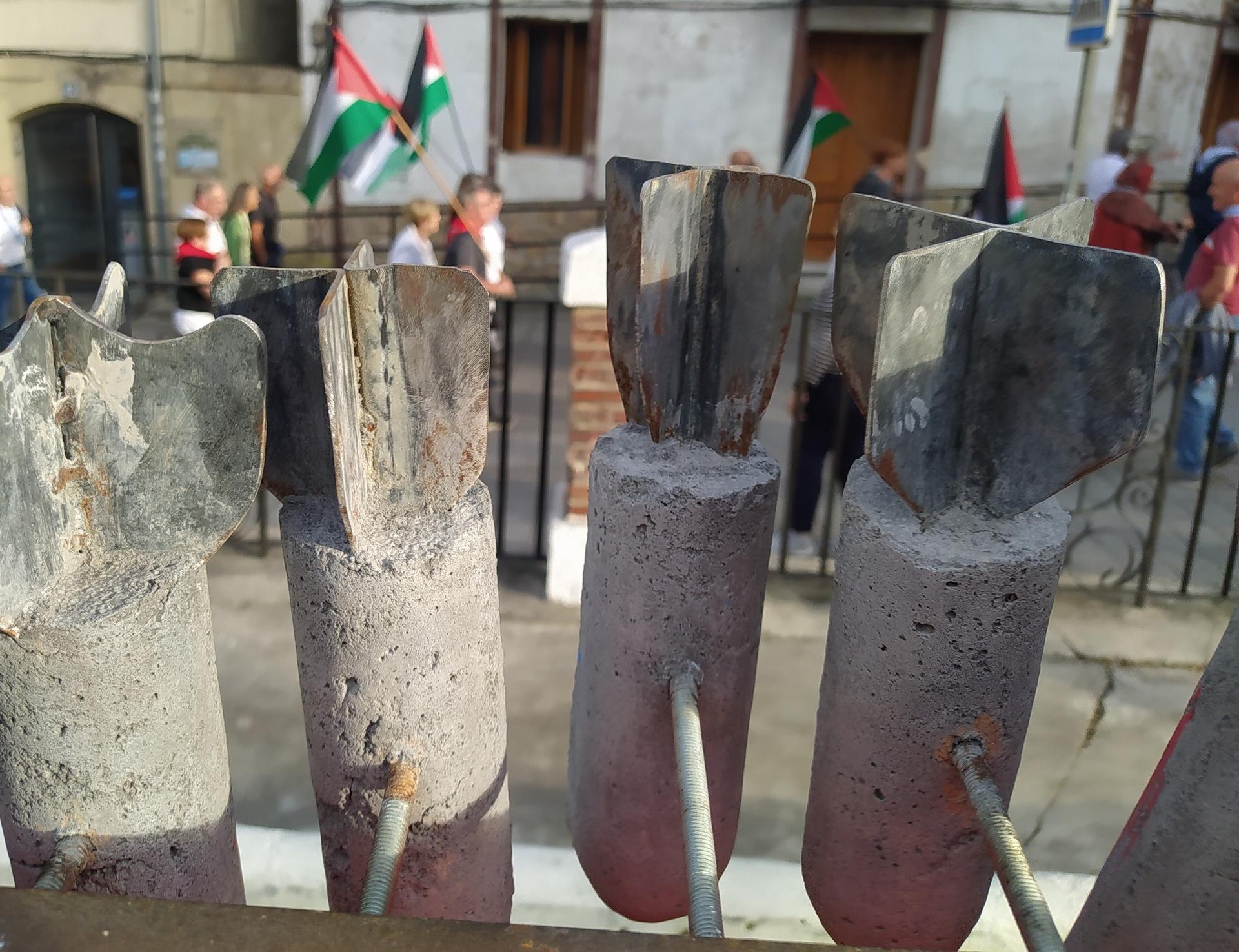 Israel Palestinan egiten ari den genozidioa gelditzeko eskatu zuten