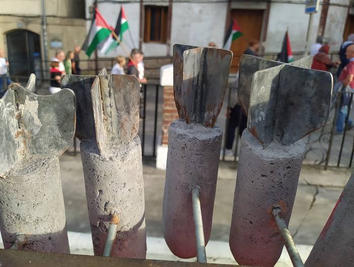 Israel Palestinan egiten ari den genozidioa gelditzeko eskatu zuten