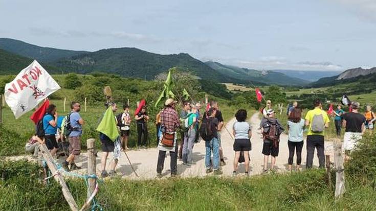 Irañeta eta Irurtzungo udal kontuak, EHNEko zuzendaritza eta AHTren kontrako zundaketak