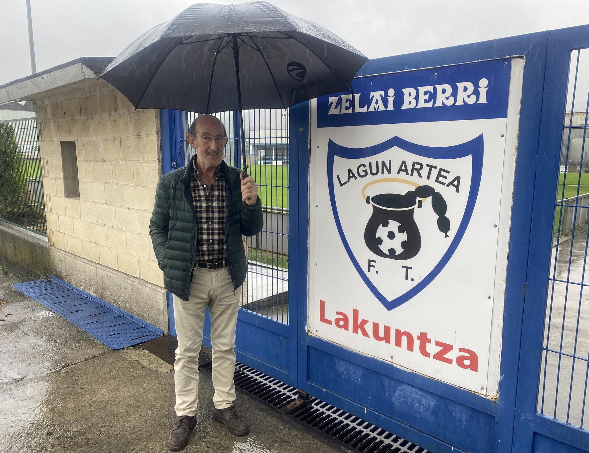 Zelai Berriko eta Itxesaldeko zaindariari, aitortza