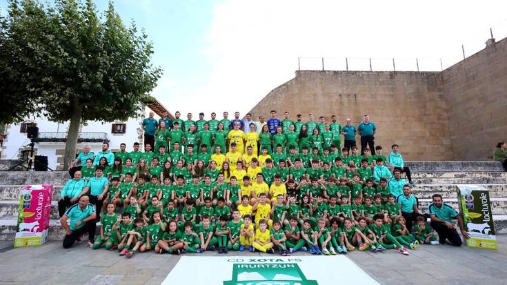 Xotako taldeak, elkarrekin