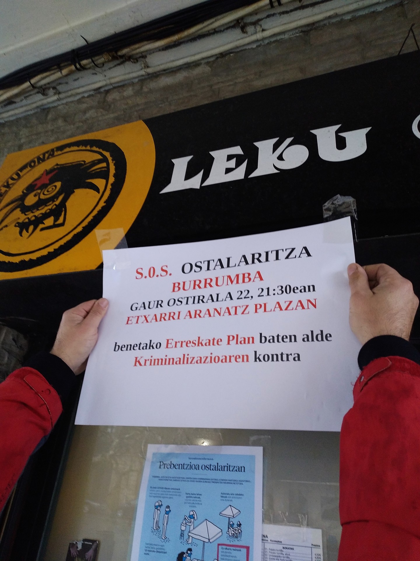 SOS Ostalaritzak gaur Etxarri Aranatzen burrunba antolatu du