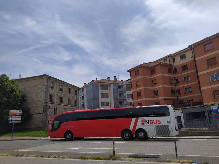 Gobernuak goizeko autobus zerbitzua mantendu du agorrilean