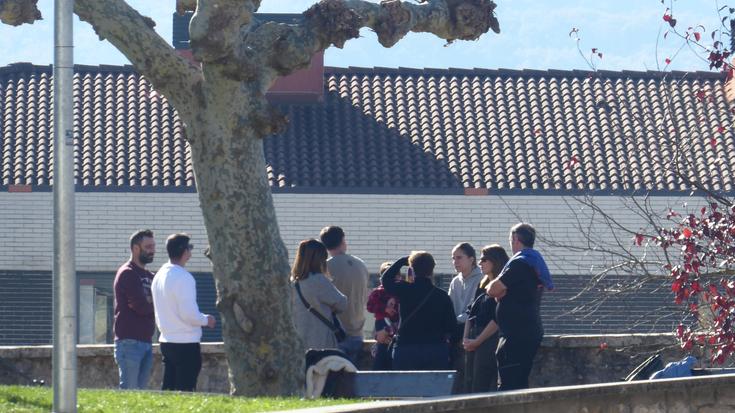 Irurtzungo eta Olaztiko udal kontuak eta istripua autobian