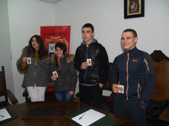 Altsasuko kintoen buruak aukeratu dituzte