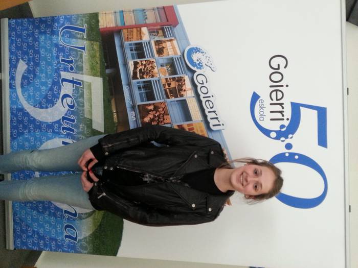 Ikasle bikainarendako beka