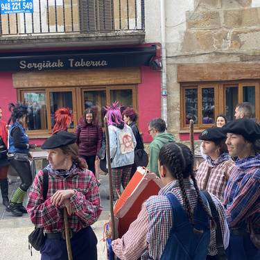 Mozorroak eta zatamarroak Lakuntzan