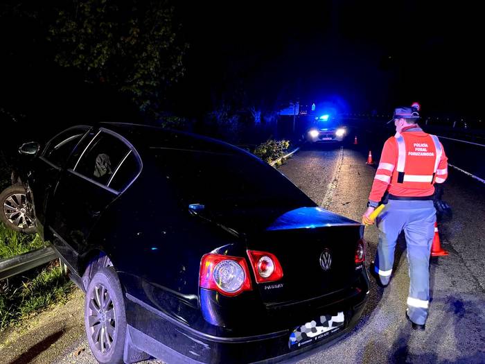 Oporraldiak hiru trafiko ezbehar utzi ditu