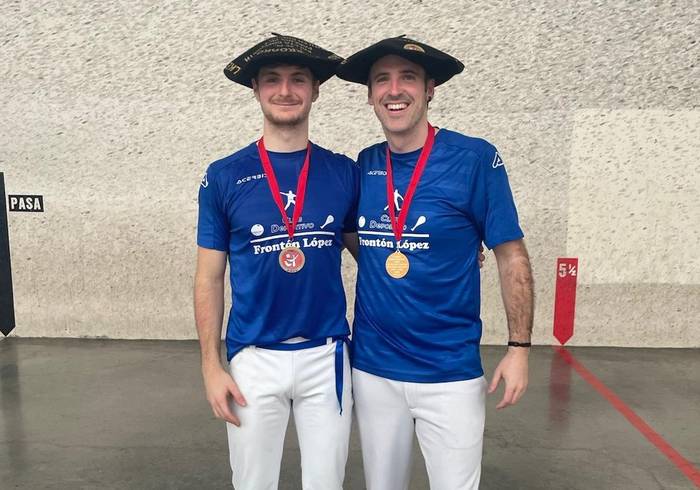 "Bi txapelak ongi etorriak dira, lesioagatik ez nituelako espero"