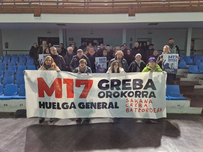 Greba orokorra prestatzeko batzarrak egiten ari dira
