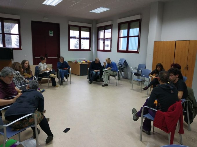 Zaintza eta etxebizitzarendako beste erantzun batzuk
