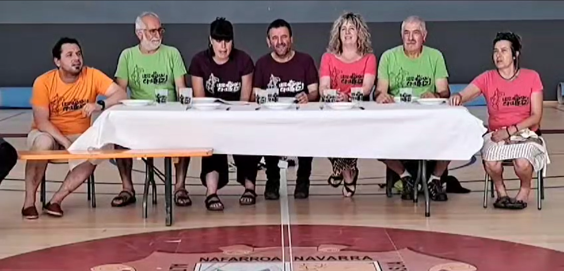 Jende faltagatik ez da festetako herri bazkaria eginen