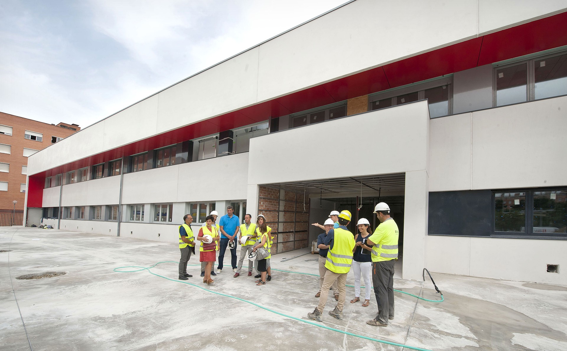 Biurdana institutuan tokia egiten ari dira