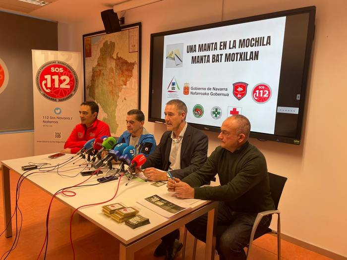 'Manta bat motxilan', Beriainen eta Lizarragako Portuan