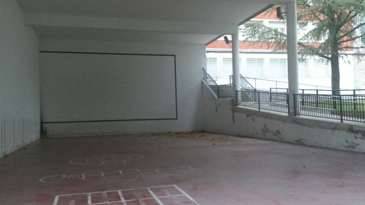 Instalazio fotovoltaikoa jartzeko deialdia egin du udalak