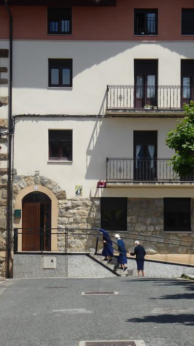 Mojen kontrako erasoa salatu du Abokatu Kristauen elkarteak