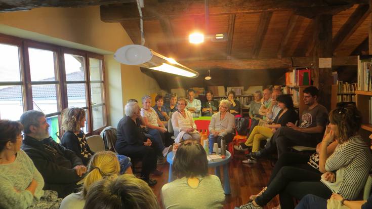 36ko estatu kolpearen ondoren hildako eta errepresaliatuei aitortza ekitaldia 