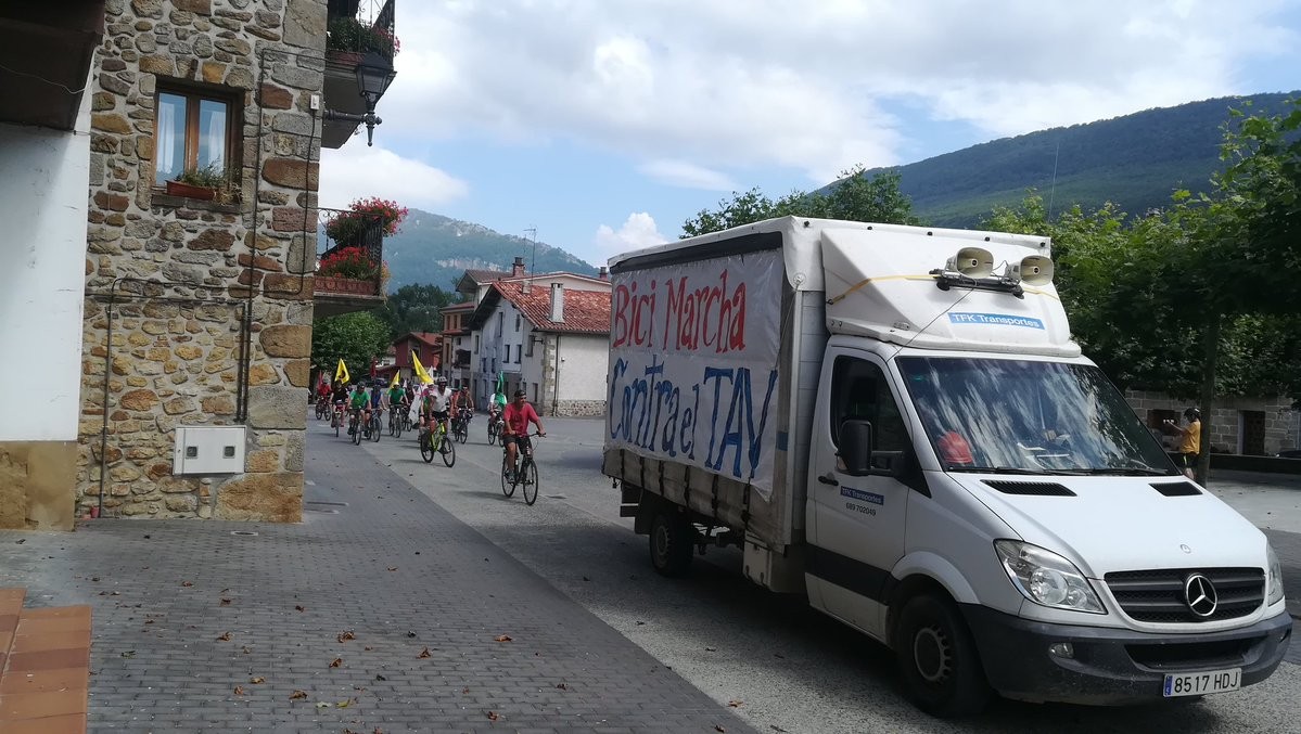 AHTren kontrako bizikleta martxak ibarra zeharkatuko du