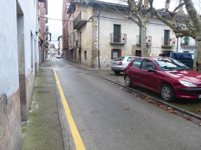 Arrasto horiak Maiza kalean