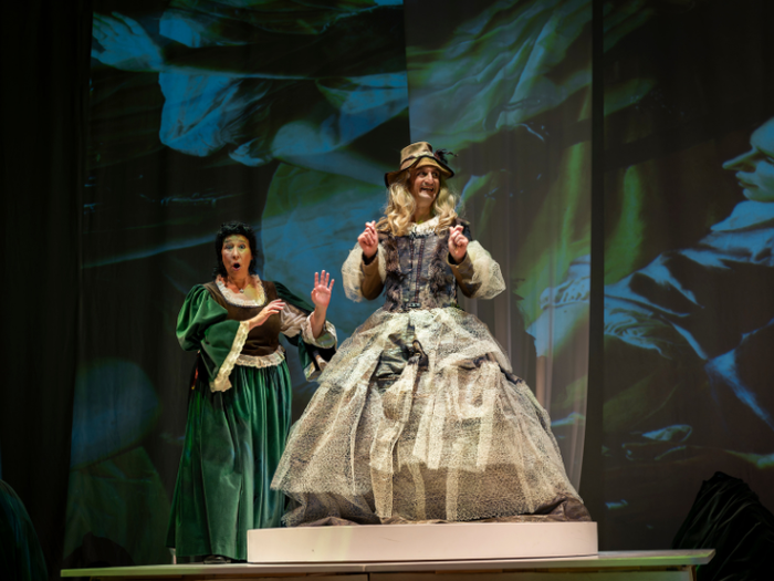 'Una mera curiosidad' antzezlanaren emanaldia