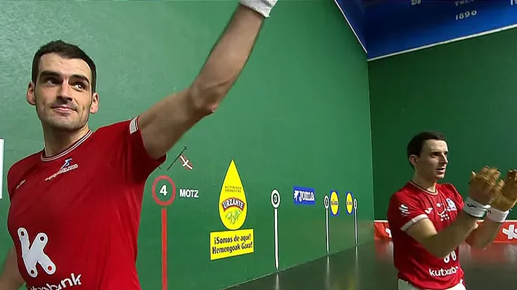 Ezkurdia eta Altuna izarren gisa sartu dira finalerdietara