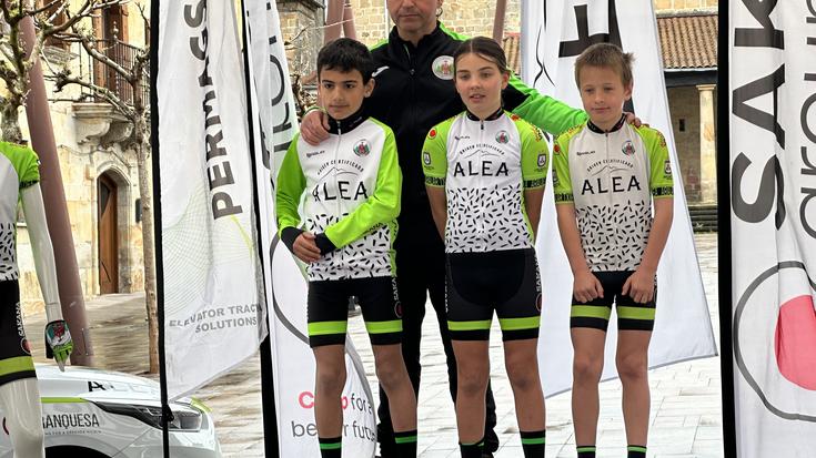 Sakana Group-Aralarrek aurtengo sei taldeak aurkeztu ditu