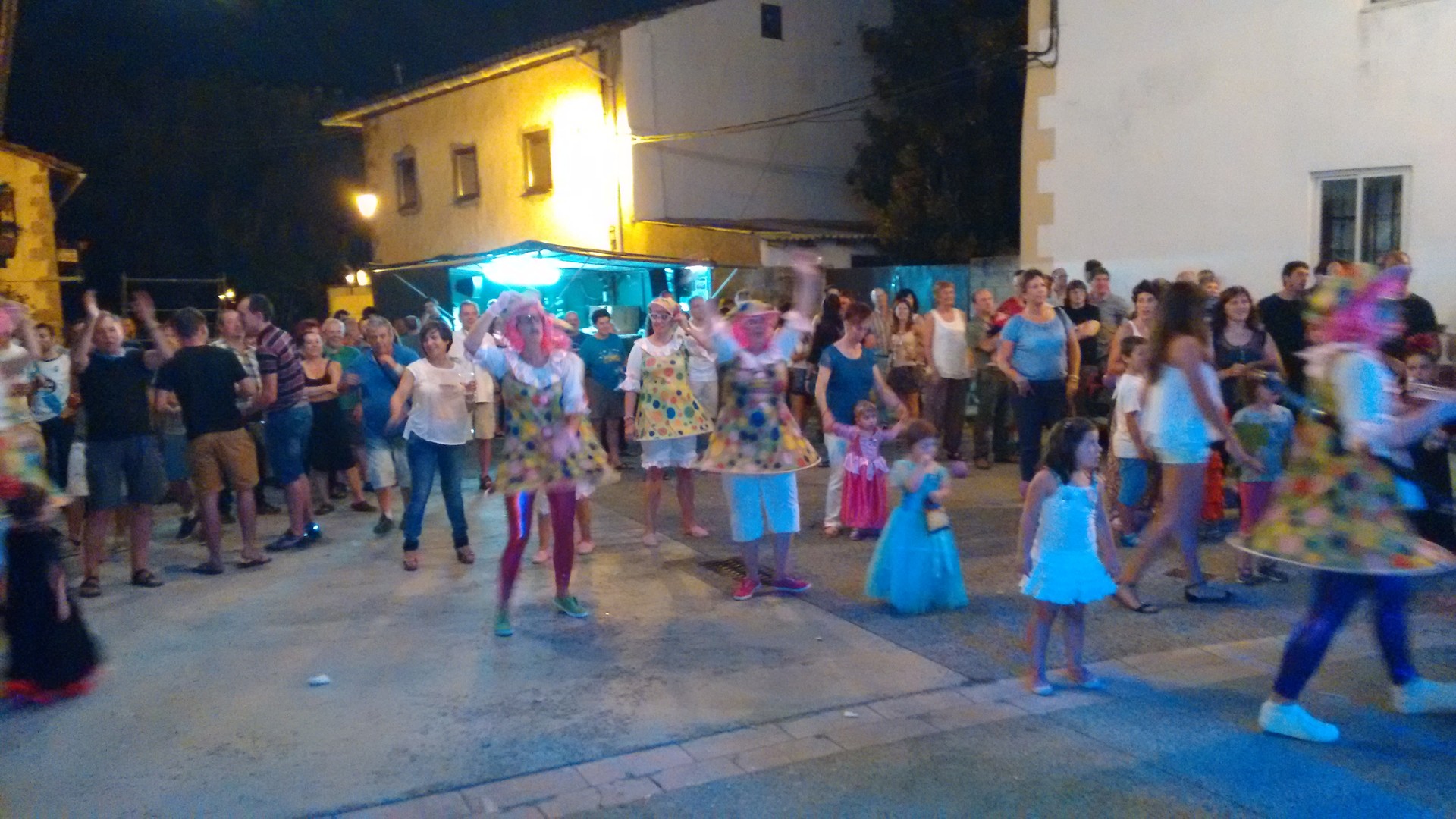 Irañetan festetako datak egokituko dira