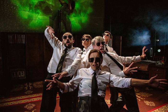 Hau ez da Manuel Fragari buruzko biopic bat