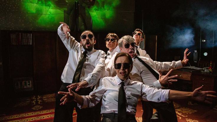 Hau ez da Manuel Fragari buruzko biopic bat