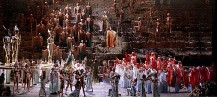 Opera kultur etxean zuzenean