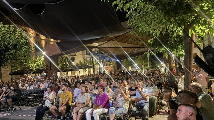 Lakuntzako Pertzak berari buruzko dokumentala mustu du