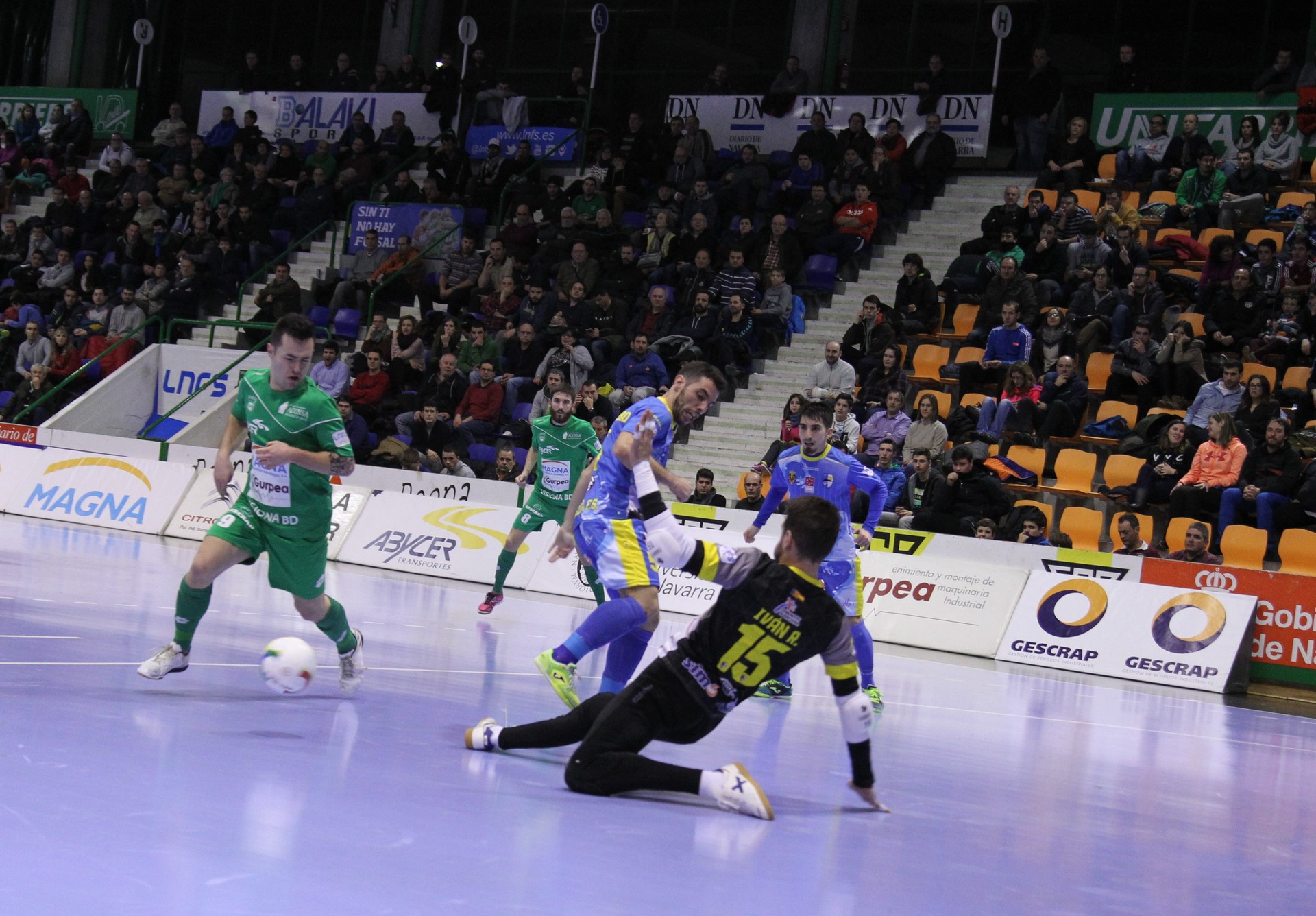 Liga bosgarren despeditu du Magna Gurpeak