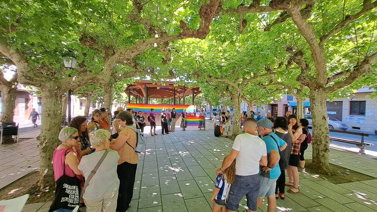 LGTBI bizitzek balio dutela aldarrikatu dute