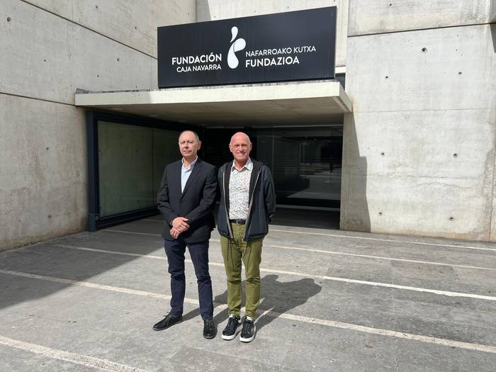 Isterriak ikastoletako profesionalak trebatuko ditu