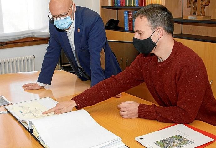 Saihesbidea eta autobiako irteera lotuta