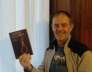 Jon Arretxeren nobela beltza berria, Irurtzungo Euskal Ekitaldiak, Nafarroako Bertsolari Txapelketa eta Durangoko Azoka