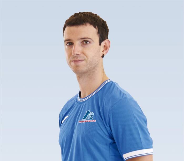 "Kanpoan gaude eta pena, baina harro egindako txapelketarekin"