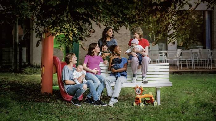 'Recién nacidas' filmaren emanaldia