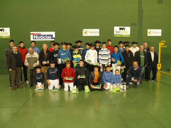 Irurtzungo 22. Pilota Txapelketak aurrera darrai