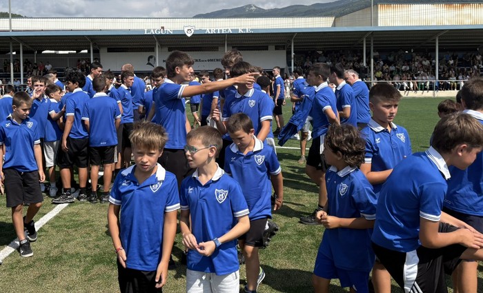 Gaztetxoen futbol torneoa Lakuntzan