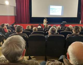 AHT azterlanaren inguruan "informatuta egotera" gonbidatu du udalak