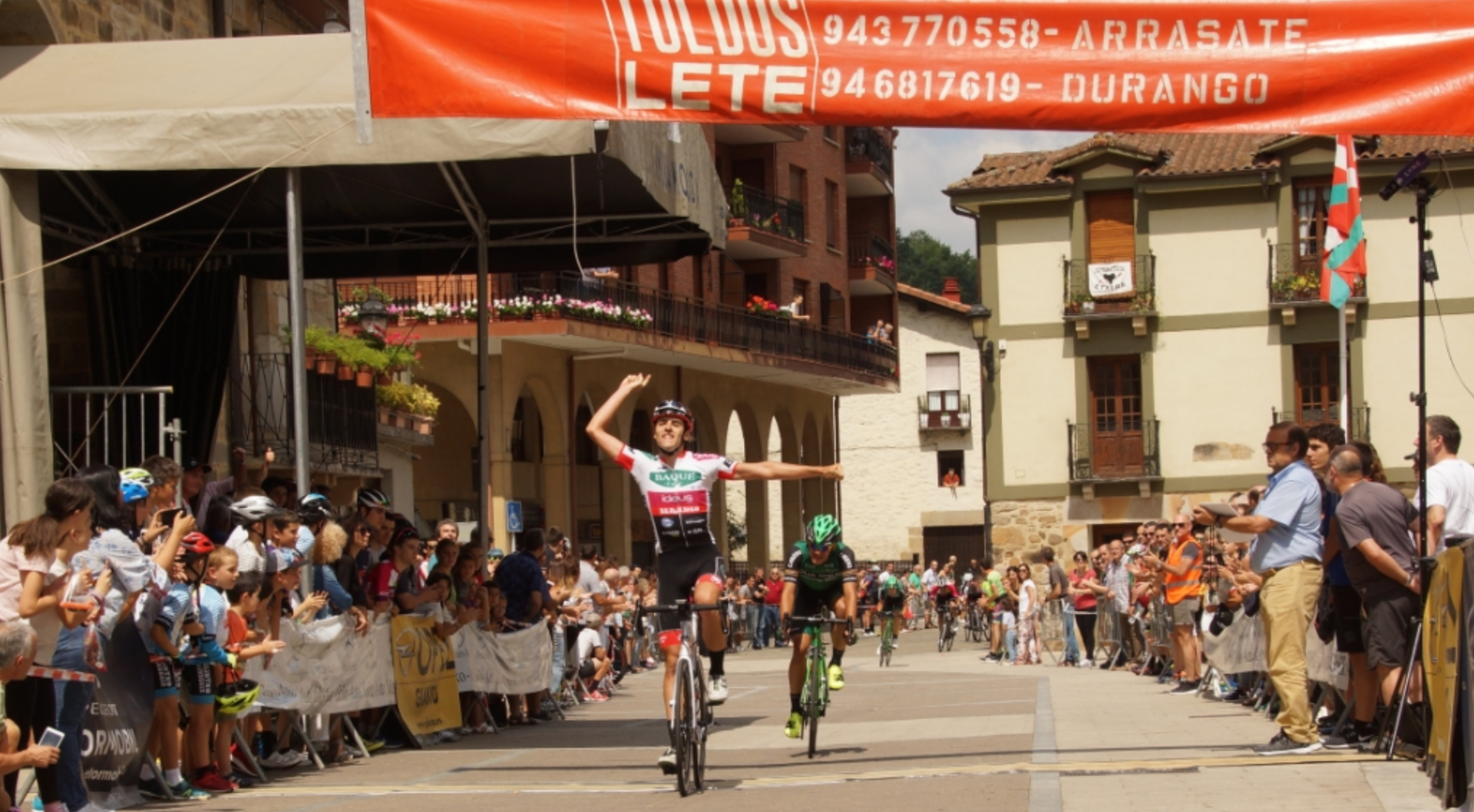 Josu Etxeberria afizionatuen podiumera igo da: bigarrena izan zen Antzuolan