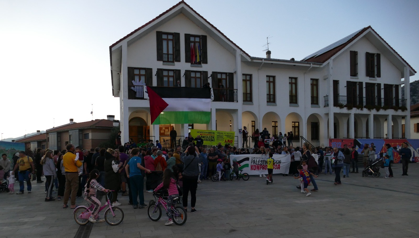 Palestinaren aldeko protesta