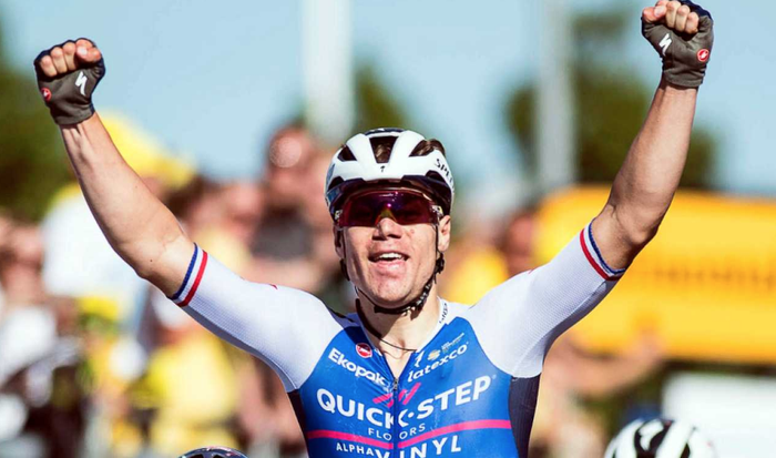 Jakobsen suziriak aho bete hortz utzi du berriro Van Aert