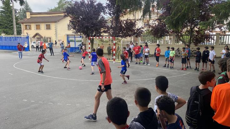 Korazonisten Futsal Txapelketara animatzeko deia