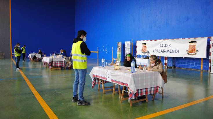 Angel Linzoainendako Nafarroako gazta txapelketa