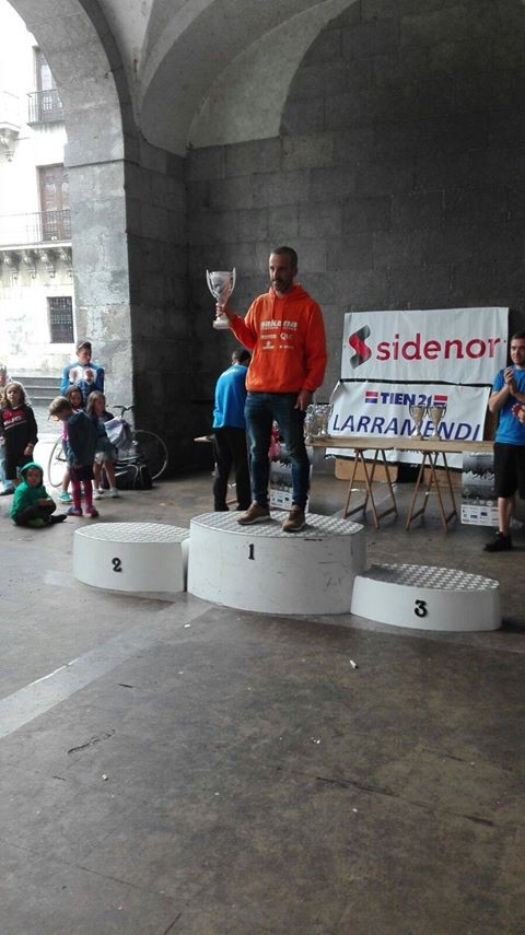 Gorka Garcia de Eulate Azkoitiko podiumean