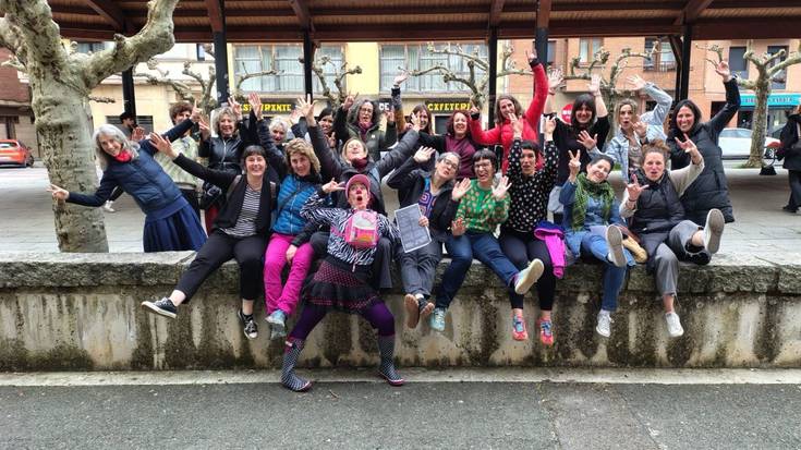 Eskaerak egin menopausian eta klimaterioan osasun arreta jasotzeko