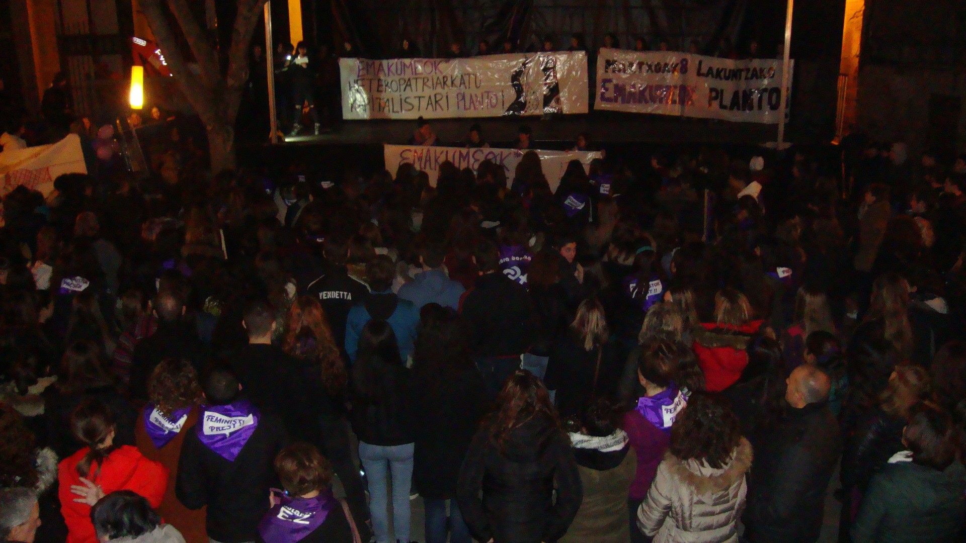 Greba feministari bertsoak